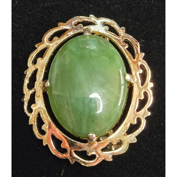Vintage Green Nephrite Goldtone Brooch - Picture 1 of 4